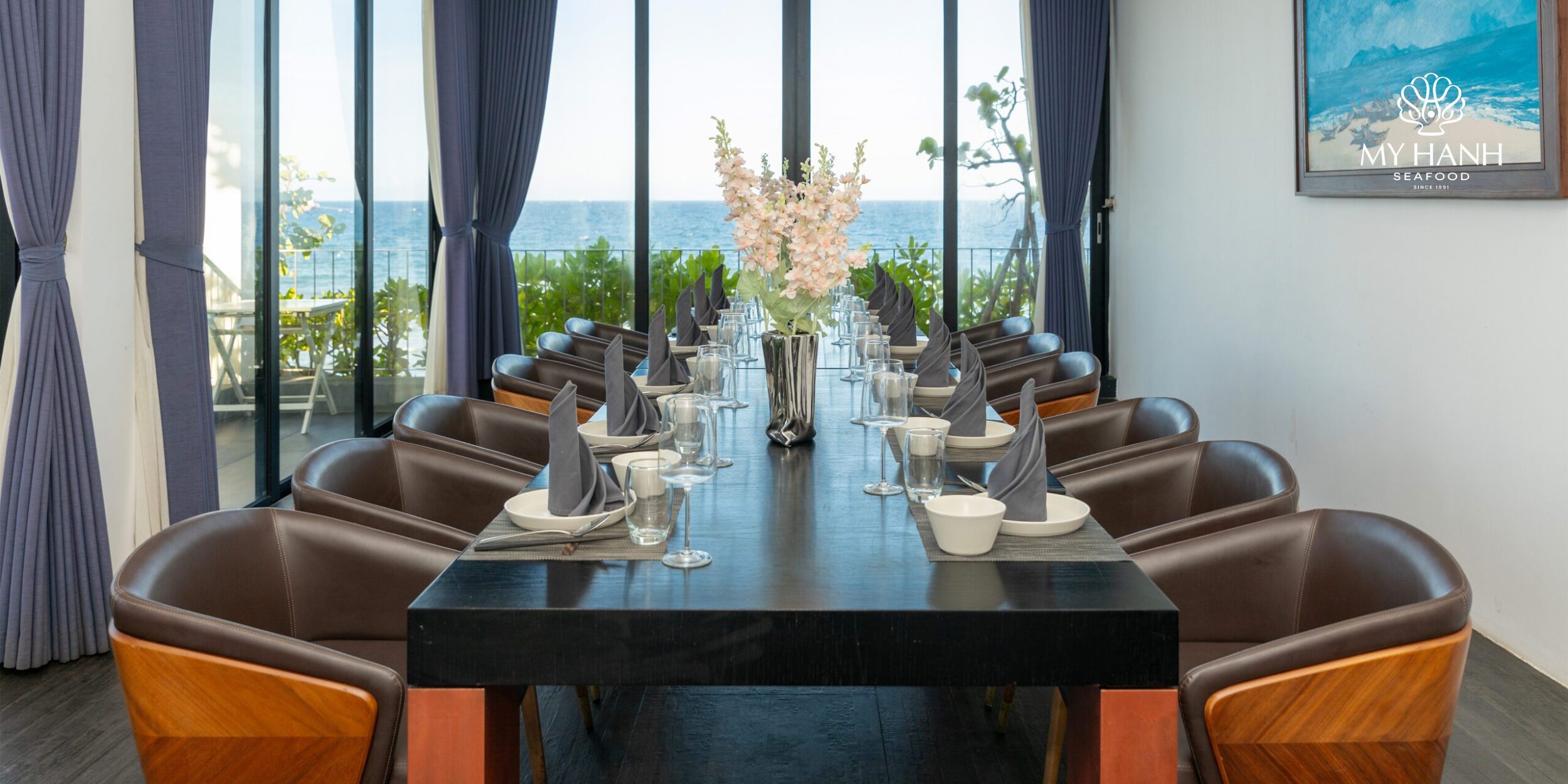 Peninsula - Phòng VIP riêng tư view biển